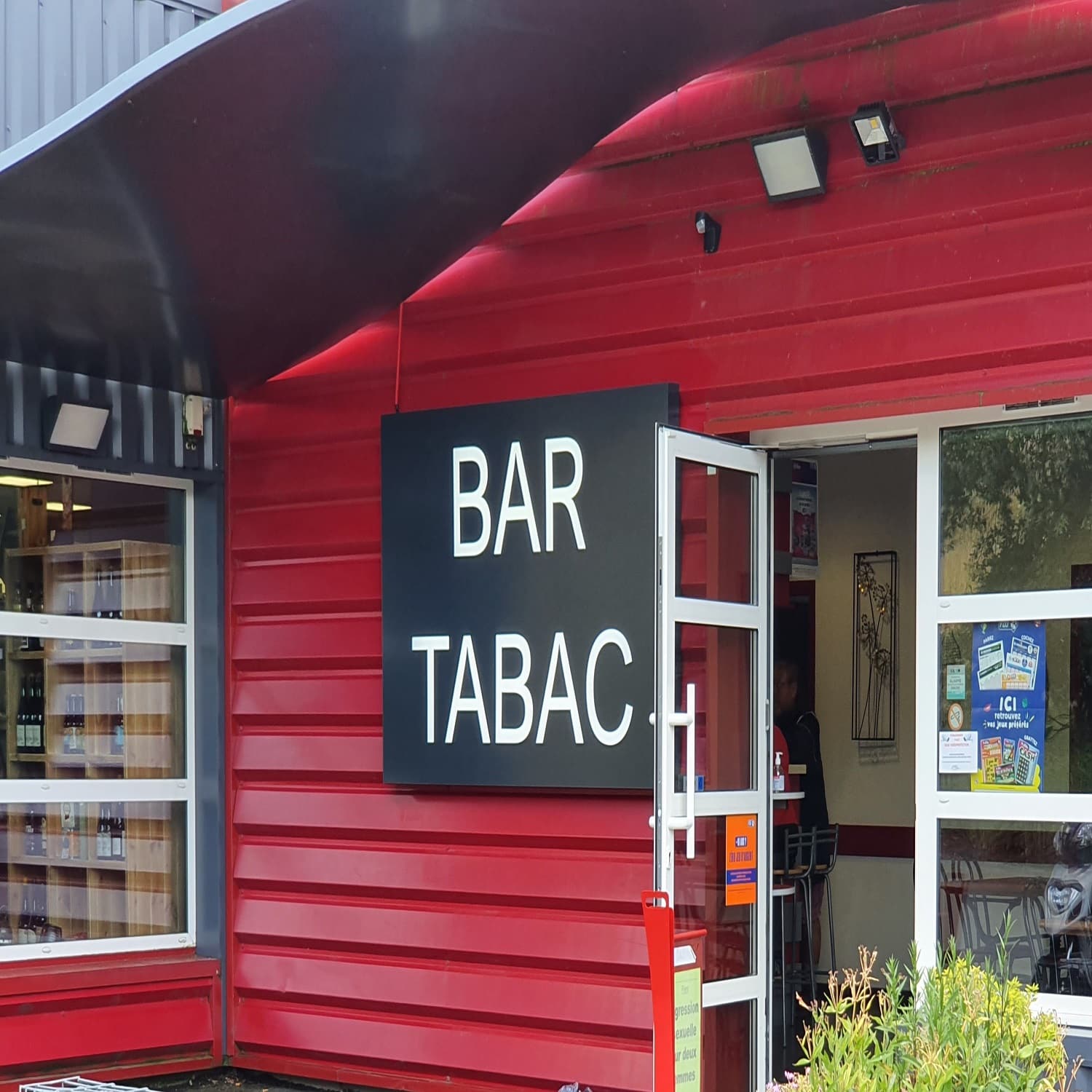 Enseigne Bar Tabac par Atelier Du Plastique à Verson 